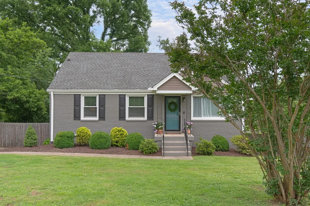 923 Shauna Drive Nashville TN 37214
