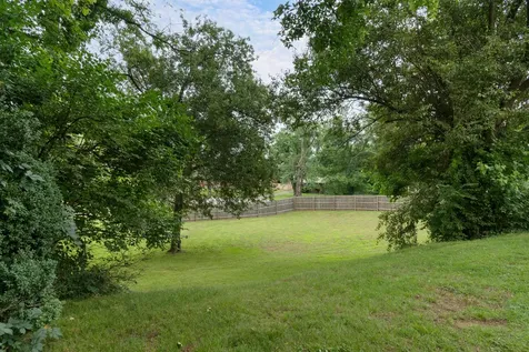 923 Shauna Drive Nashville TN 37214
