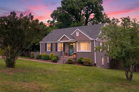 923 Shauna Drive Nashville TN 37214