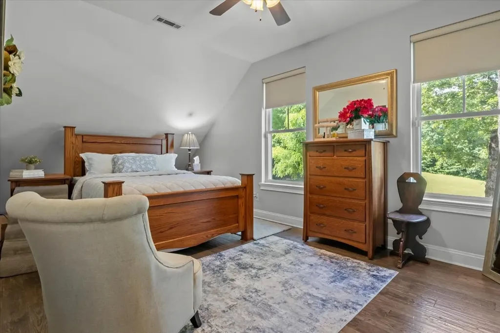 1267 Wades Branch Road Centerville TN 37033