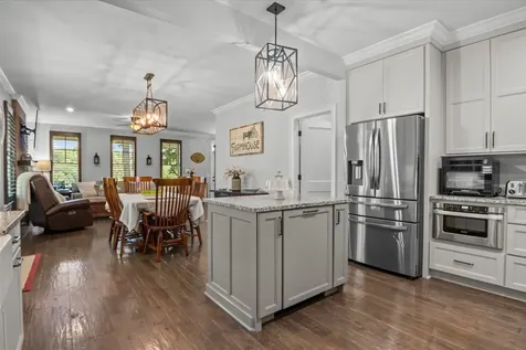 1267 Wades Branch Road Centerville TN 37033