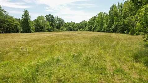 1267 Wades Branch Road Centerville TN 37033