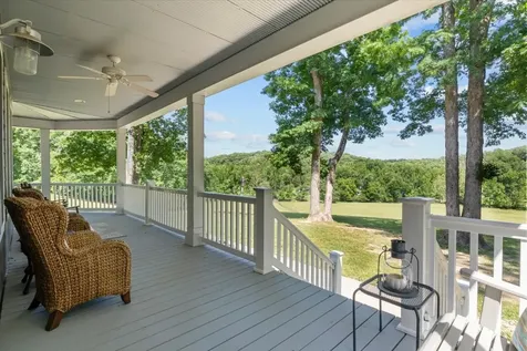 1267 Wades Branch Road Centerville TN 37033