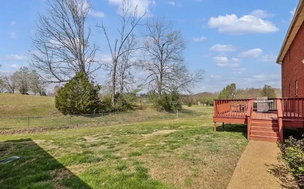 407 Ranch Road Portland TN 37148
