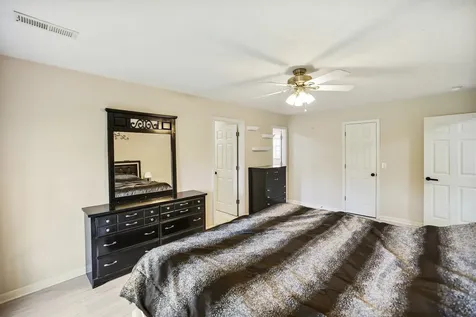 407 Ranch Road Portland TN 37148