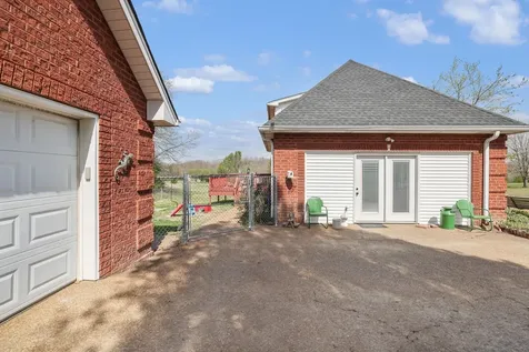 407 Ranch Road Portland TN 37148