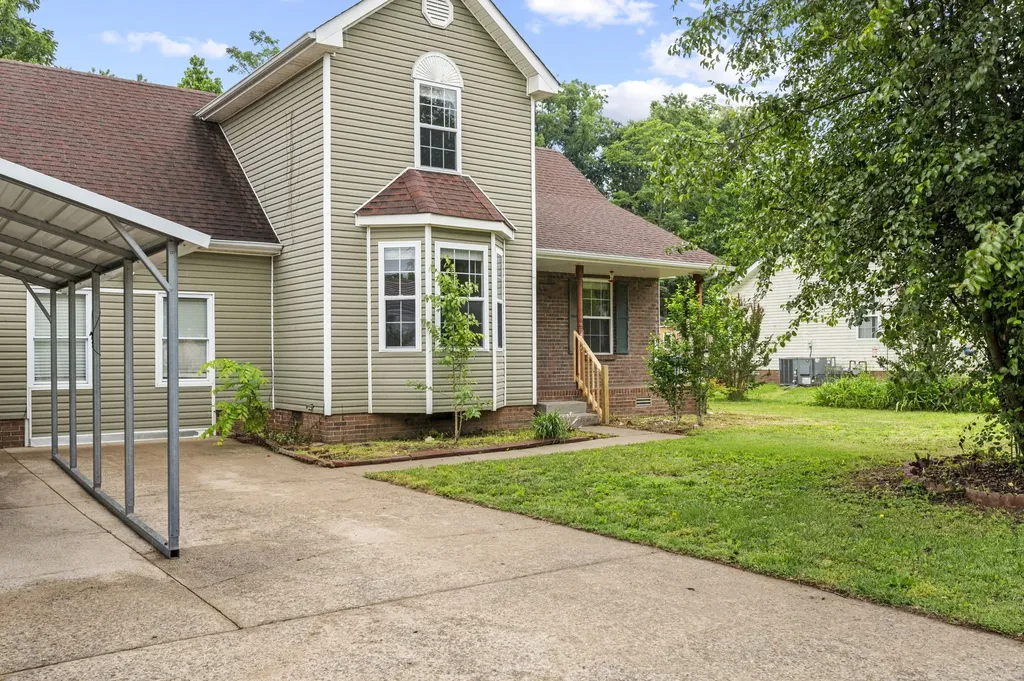 409 Kelsey Drive Clarksville TN 37042
