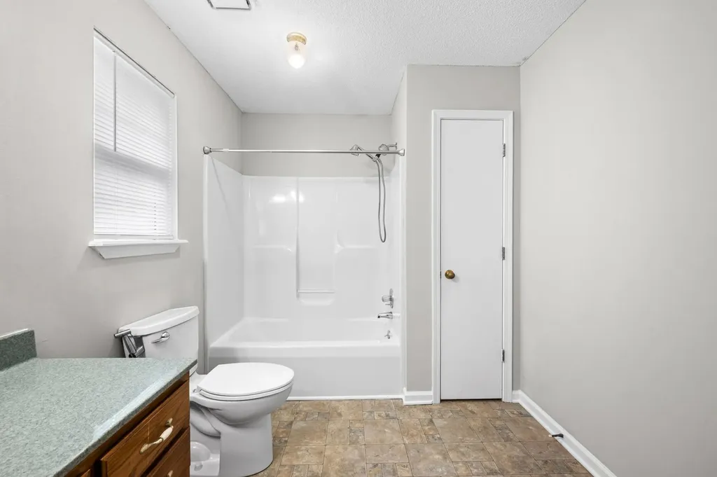 409 Kelsey Drive Clarksville TN 37042