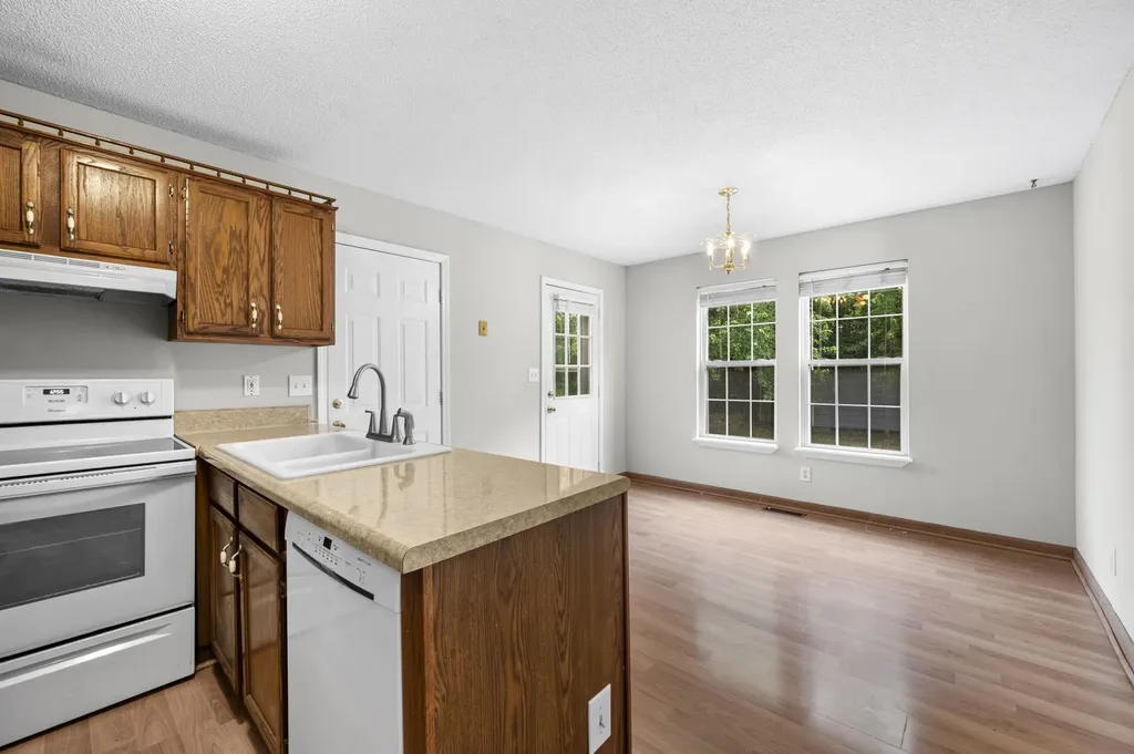 409 Kelsey Drive Clarksville TN 37042