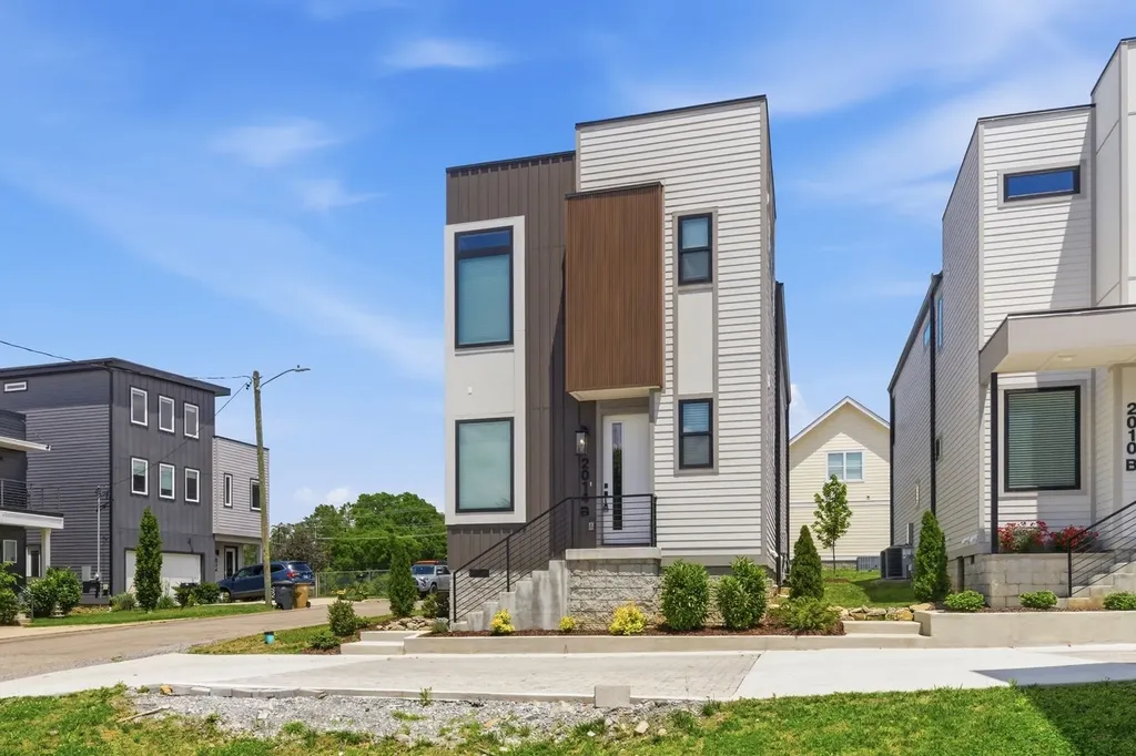 2014B 9th Ave, N Nashville TN 37208