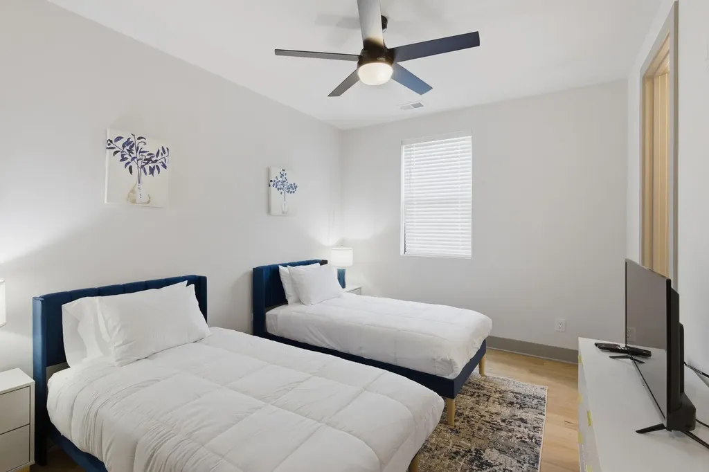 2014B 9th Ave, N Nashville TN 37208