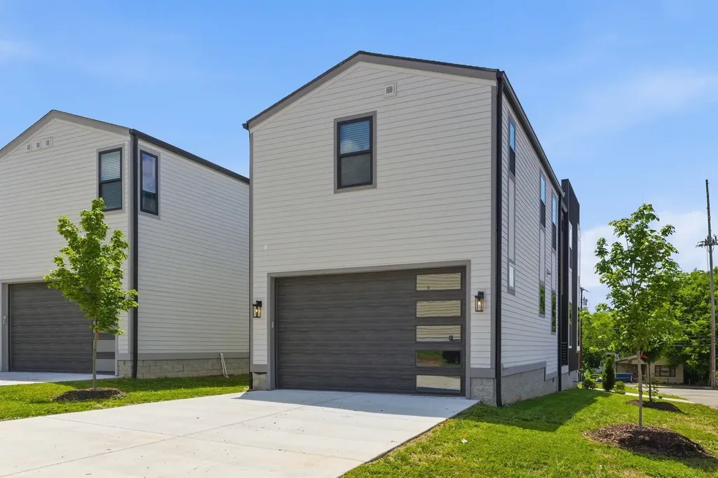 2014B 9th Ave, N Nashville TN 37208
