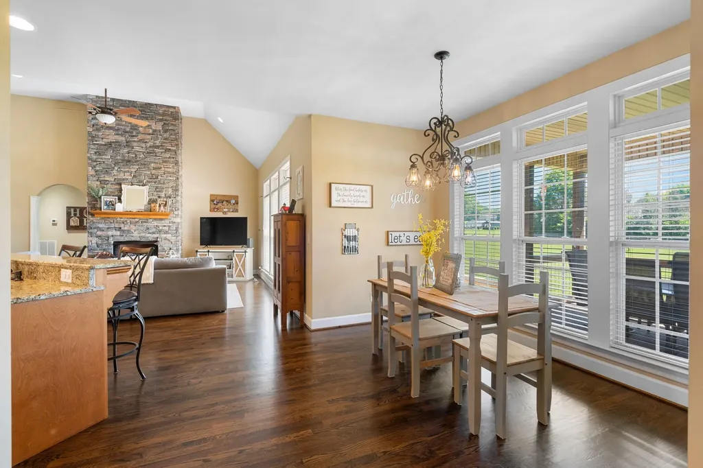 69 Deer Run Road Cross Plains TN 37049