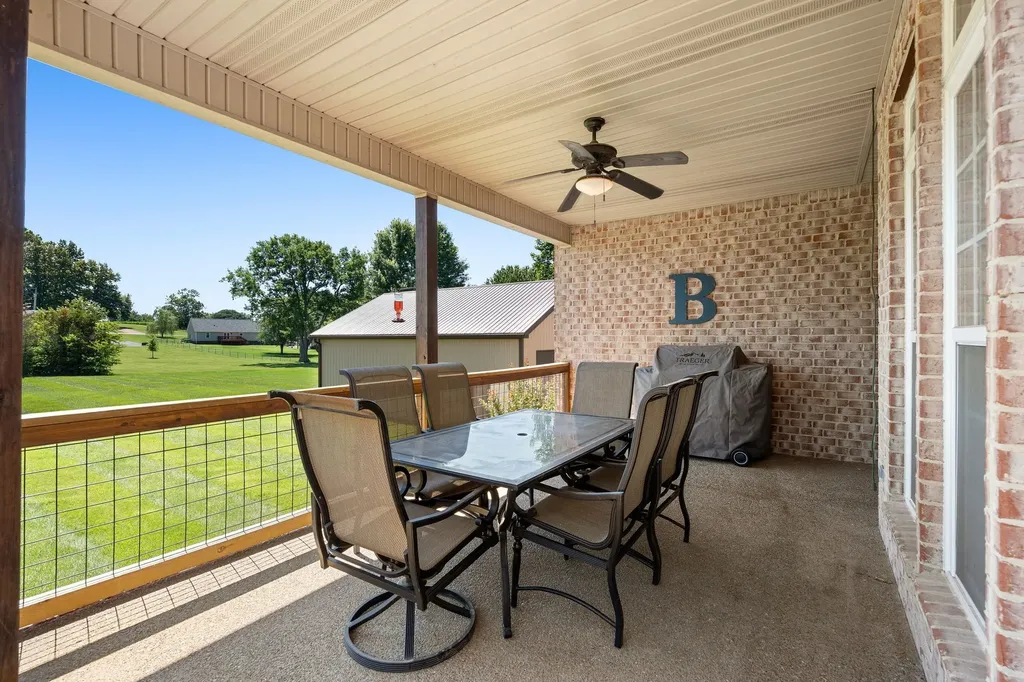 69 Deer Run Road Cross Plains TN 37049