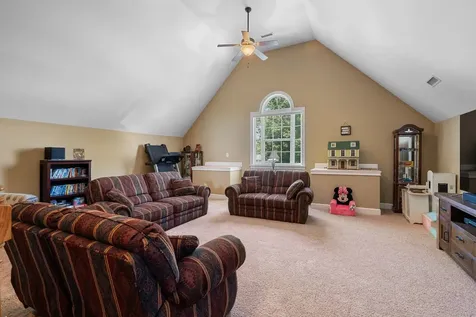 69 Deer Run Road Cross Plains TN 37049