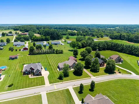69 Deer Run Road Cross Plains TN 37049