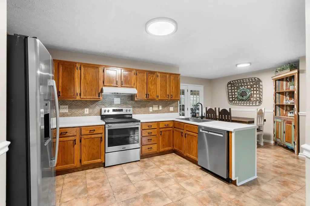 15541 Cainsville Road Milton TN 37118