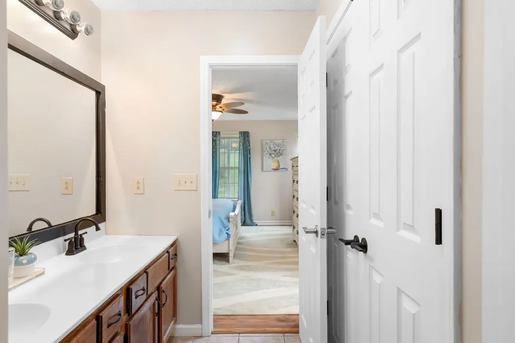 15541 Cainsville Road Milton TN 37118