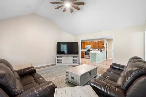 15541 Cainsville Road Milton TN 37118