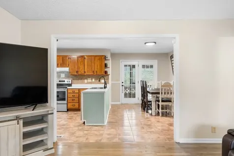 15541 Cainsville Road Milton TN 37118