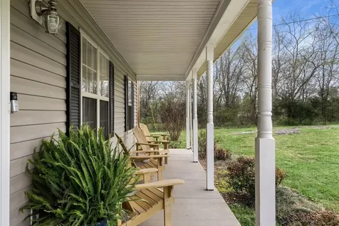 15541 Cainsville Road Milton TN 37118