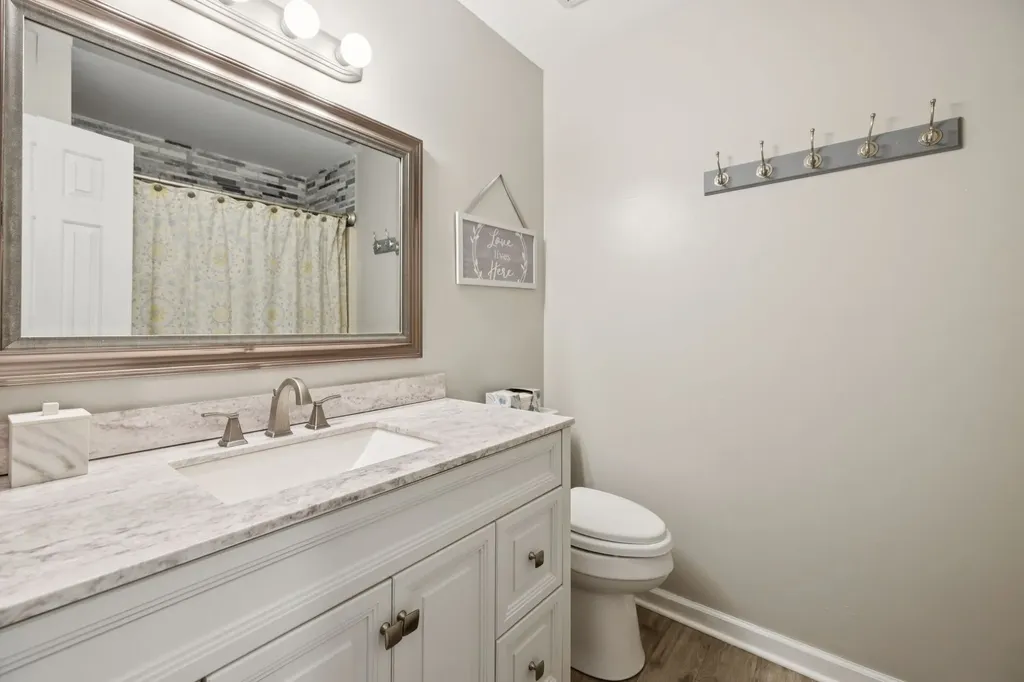 5005 Hairston Court Columbia TN 38401