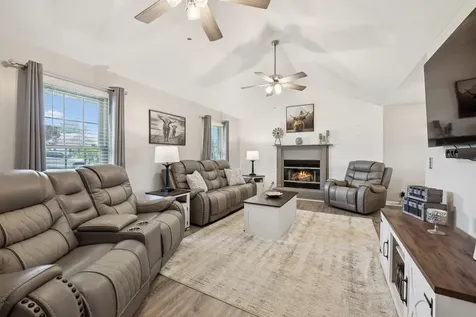 5005 Hairston Court Columbia TN 38401