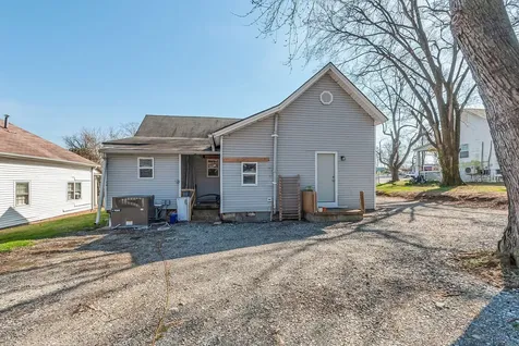 1510 S Main Street Columbia TN 38401
