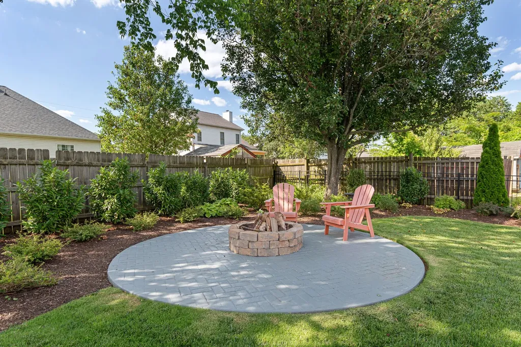 105 Hedge Court Smyrna TN 37167