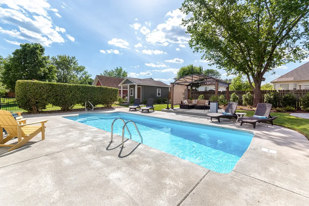 105 Hedge Court Smyrna TN 37167