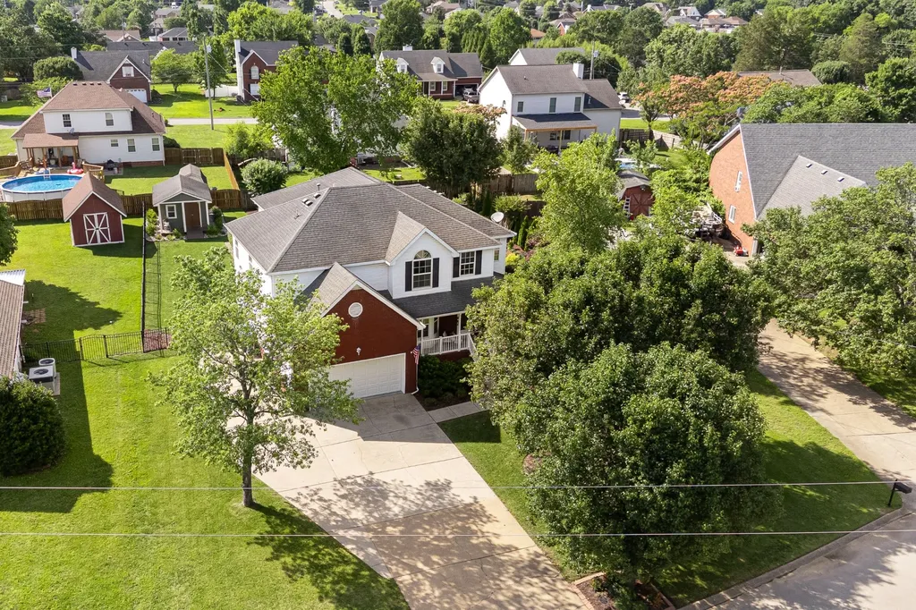 105 Hedge Court Smyrna TN 37167