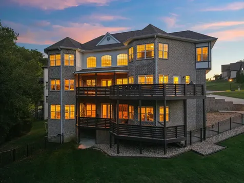 123 Chesapeake Court Lebanon TN 37087