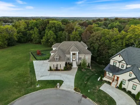 123 Chesapeake Court Lebanon TN 37087