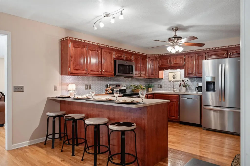 332 John Shaw Road Lewisburg TN 37091