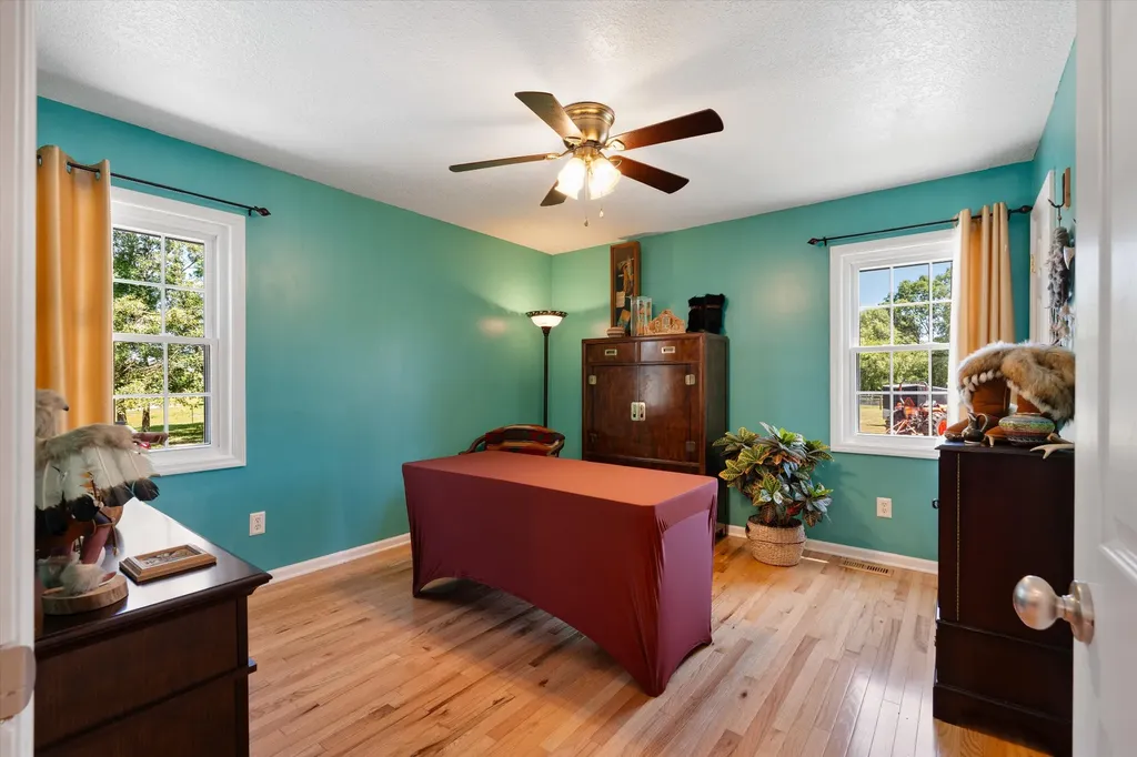 332 John Shaw Road Lewisburg TN 37091