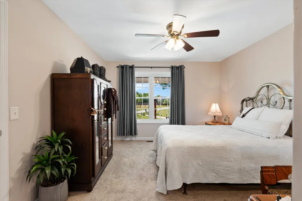 332 John Shaw Road Lewisburg TN 37091
