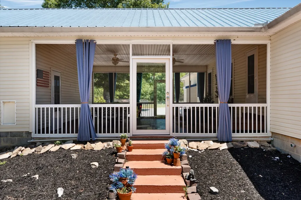 332 John Shaw Road Lewisburg TN 37091