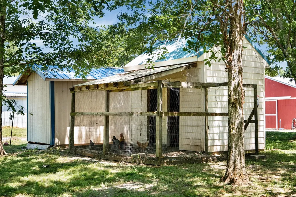 332 John Shaw Road Lewisburg TN 37091
