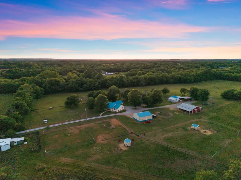 332 John Shaw Road Lewisburg TN 37091