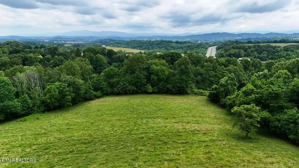 5 Frog Level Road Johnson City TN 37615