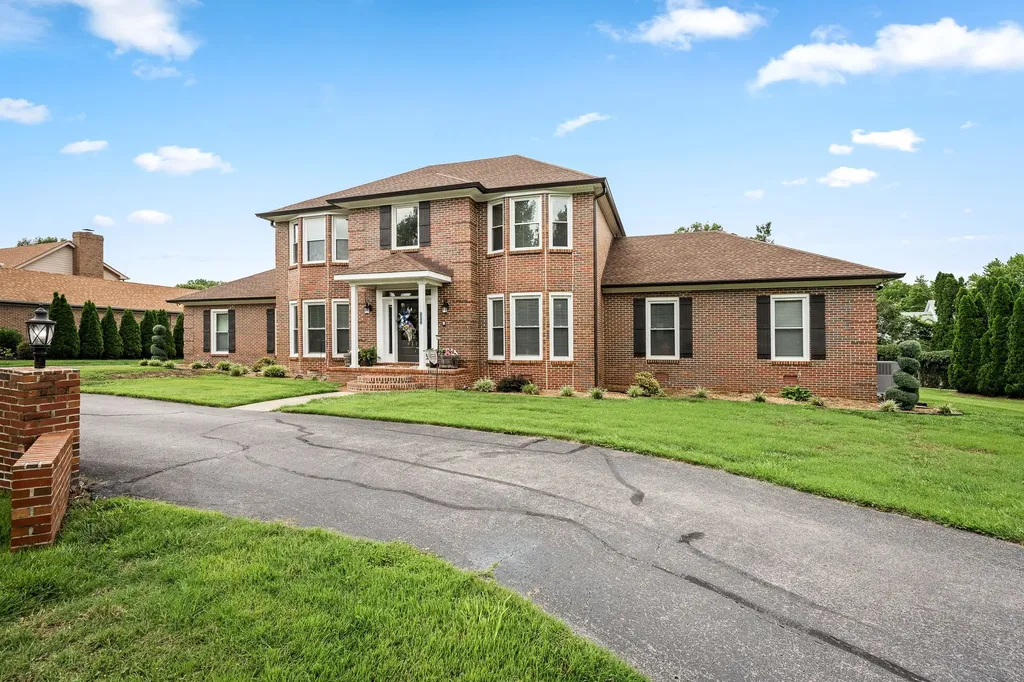 2104 Shannon Drive Murfreesboro TN 37129