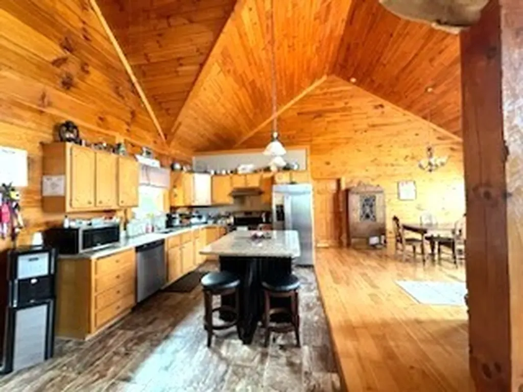 1027 Garland Hollow Road Pegram TN 37143