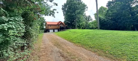 1027 Garland Hollow Road Pegram TN 37143