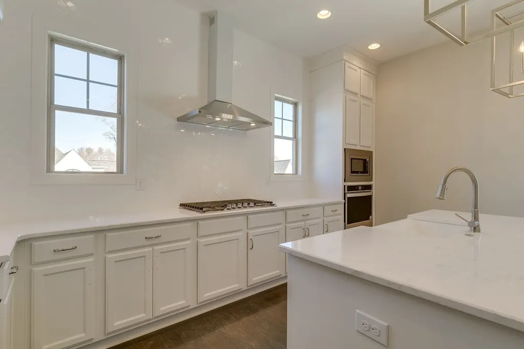 1 Elissa Place Hendersonville TN 37075