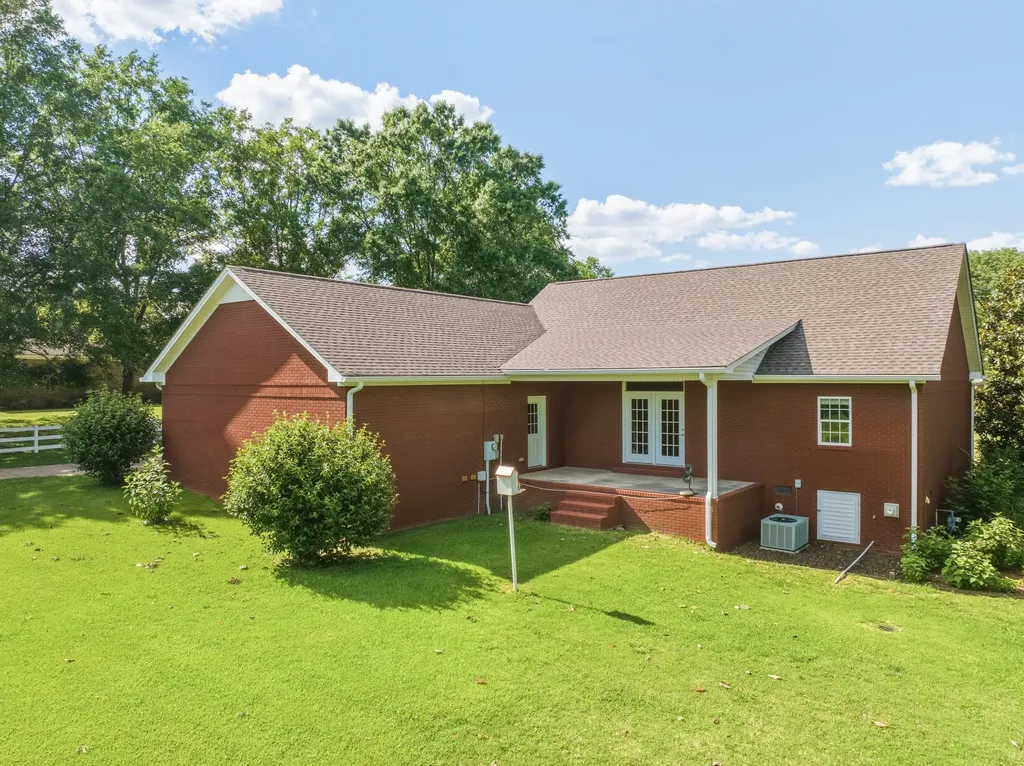 12656 Highway 424 Yuma TN 38390