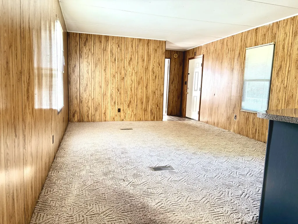 7650 Highway 41, N Adams TN 37010