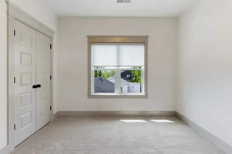 65 Creighton Avenue Nashville TN 37206