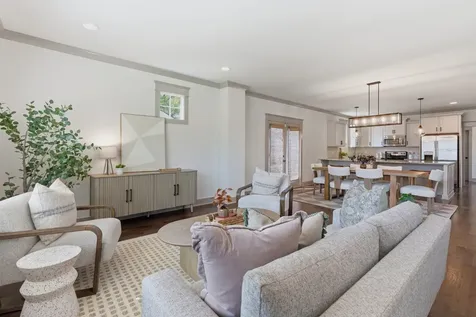 65 Creighton Avenue Nashville TN 37206