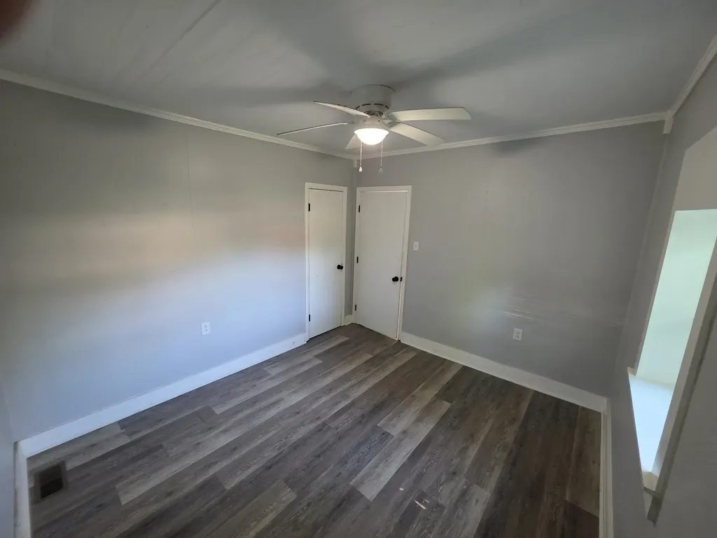 8988 Lyles Road Lyles TN 37098