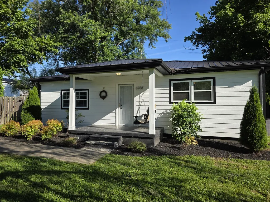 8988 Lyles Road Lyles TN 37098
